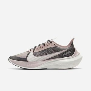 Women’s Nike Zoom Gravity